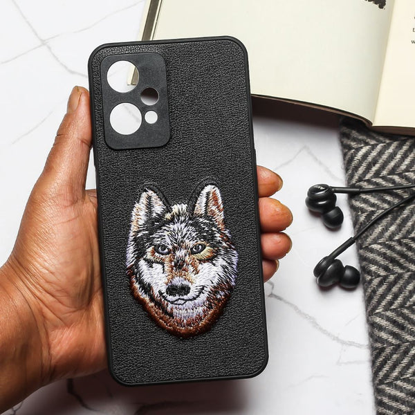 Black Leather Brown Fox Ornamented for Oneplus Nord CE 2 Lite - The Hatke