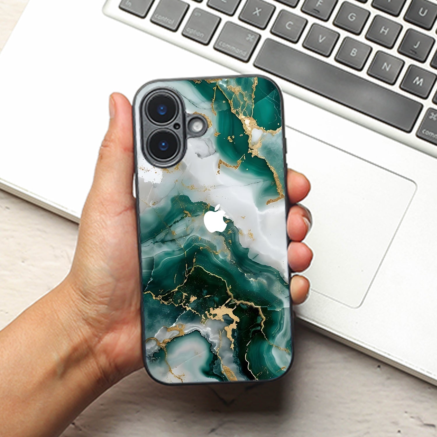 Auric Glaze metal back case for Apple Iphone 17