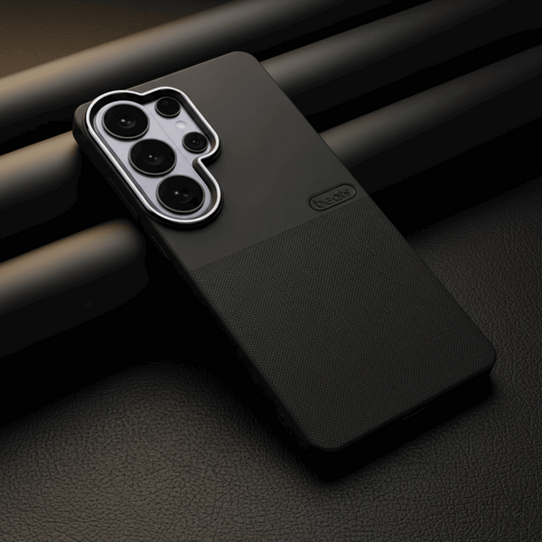 Black Beots Silicone case for Samsung S26 Ultra