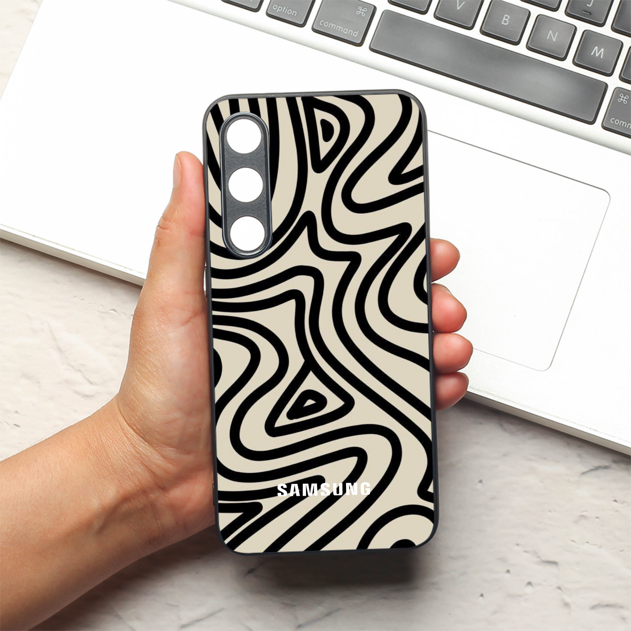 Zebra Flow metal back case for Samsung S23 FE
