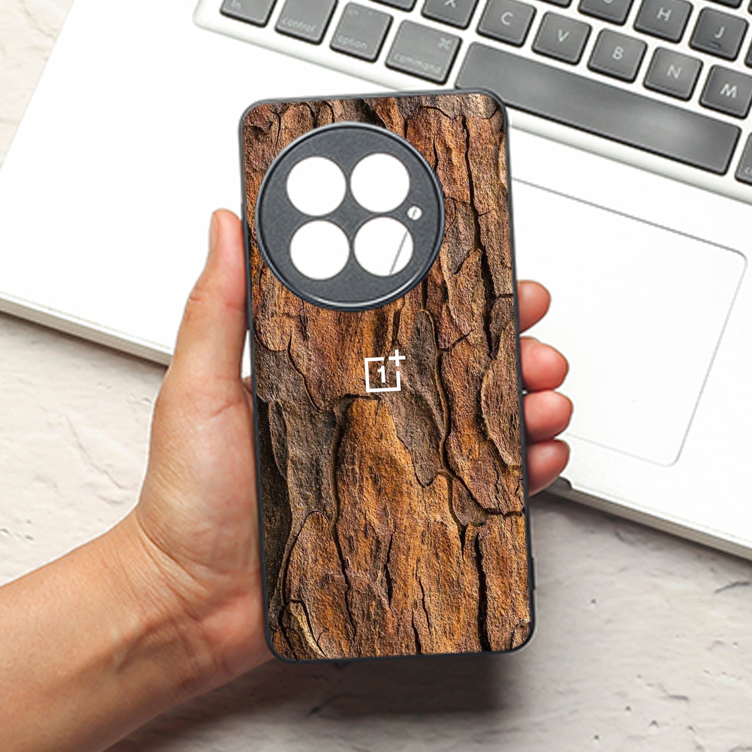 Wavy Grain metal back case for Oneplus 13