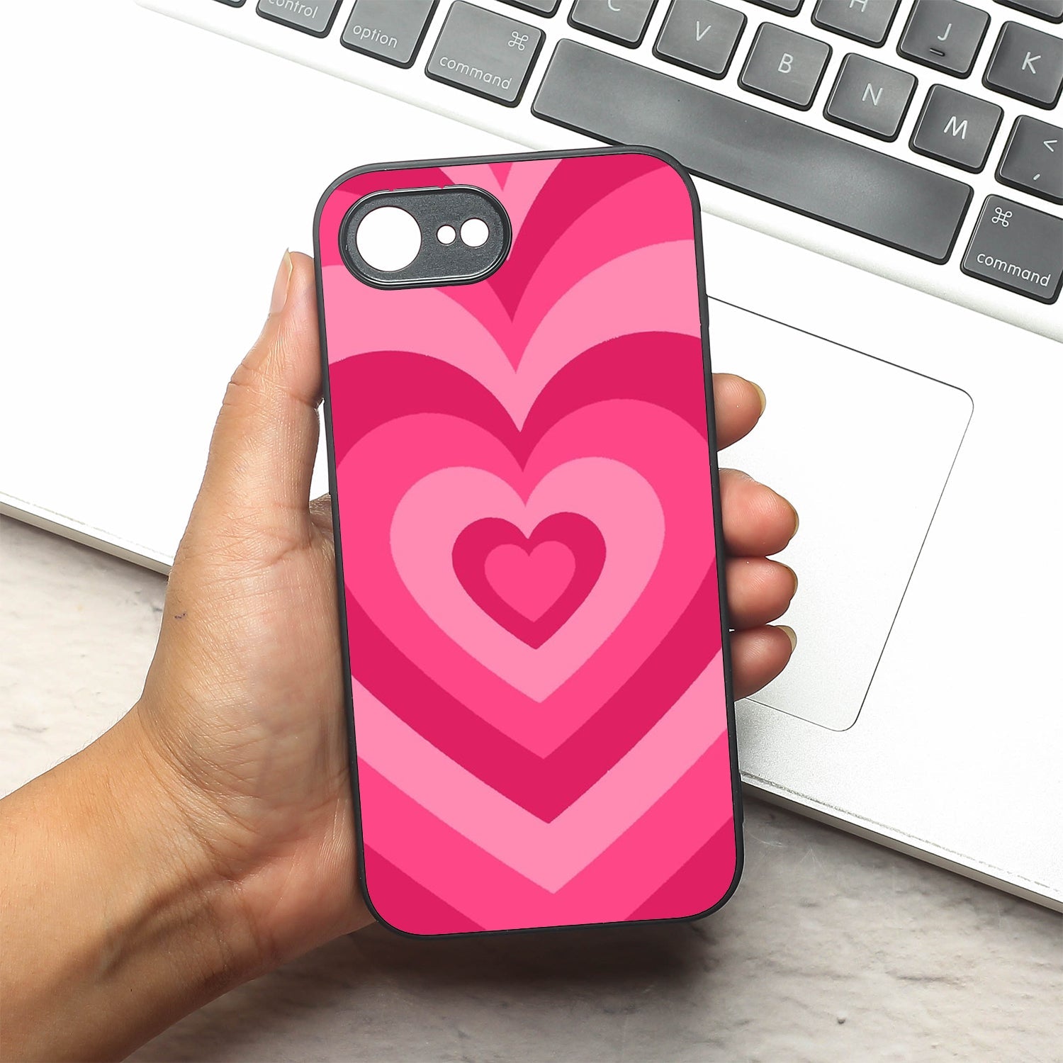 Retro Love metal back case for Apple Iphone 16e