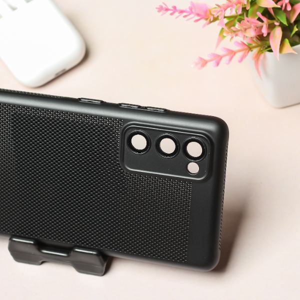 BREATHING BLACK Silicone Case for Samsung S20 FE - The Hatke