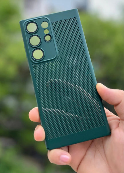 BREATHING DARK GREEN Silicone Case for Samsung S24 Ultra - The Hatke
