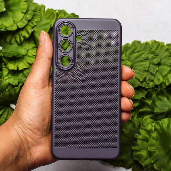 BREATHING DEEP PURPLE Silicone Case for Samsung S24 - The Hatke