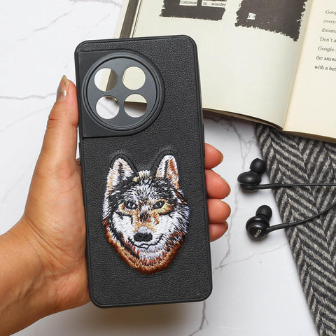 Black Leather Brown Fox Ornamented for Oneplus 11R - The Hatke