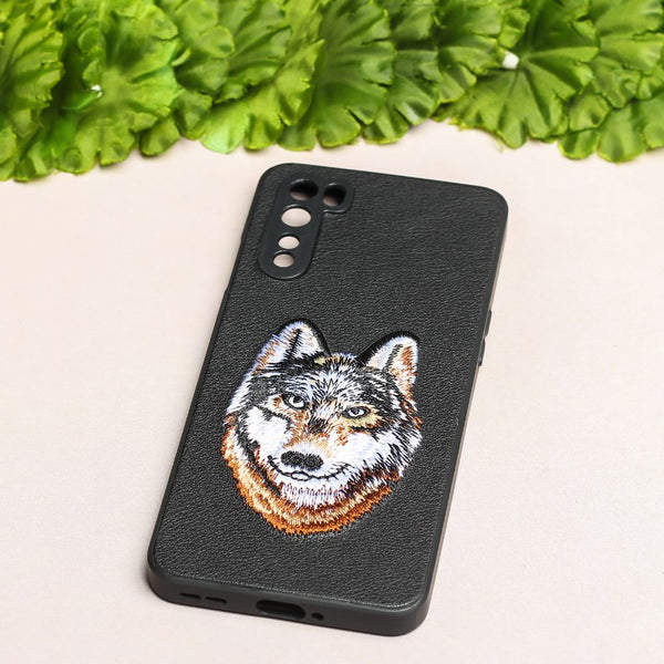 Black Leather Brown Fox Ornamented for Oneplus Nord - The Hatke