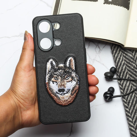 Black Leather Brown Fox Ornamented for Oneplus Nord 3 - The Hatke