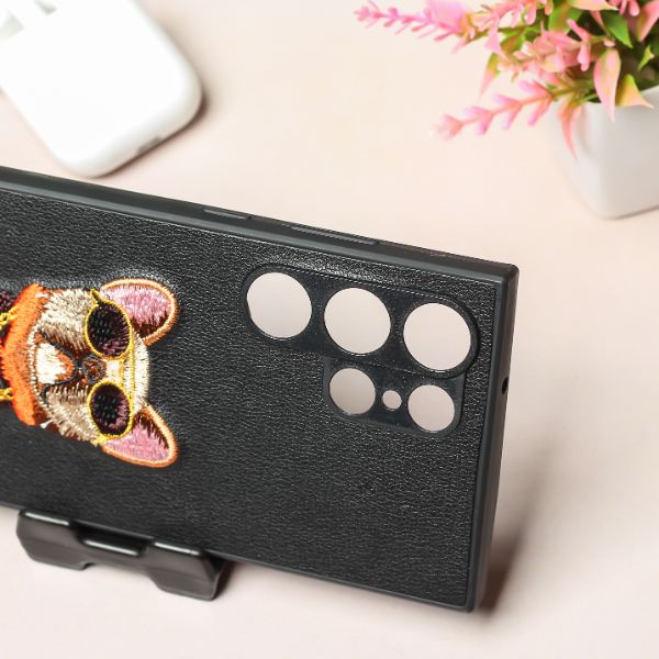 Black Leather Bulldog Camera Ornamented for Samsung S23 Ultra - The Hatke