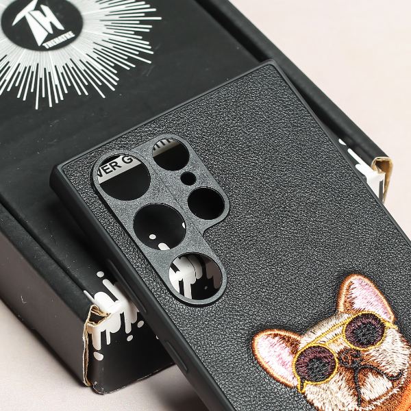 Black Leather Bulldog Camera Ornamented for Samsung S23 Ultra - The Hatke