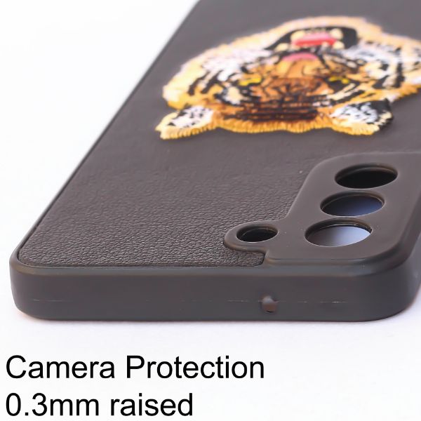 Black Leather Yellow Lion Camera Ornamented for Samsung S23 5G - The Hatke