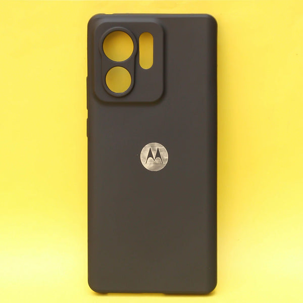 Black Silicone case for Motorola Edge 40 - The Hatke
