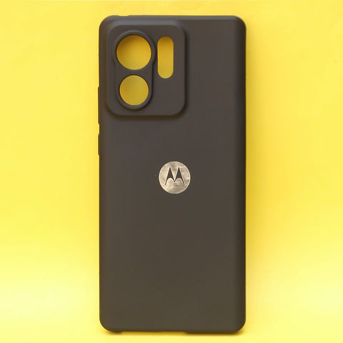 Black Silicone case for Motorola Edge 40 - The Hatke