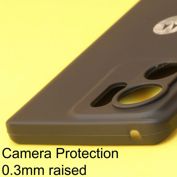 Black Silicone case for Motorola Edge 40 - The Hatke