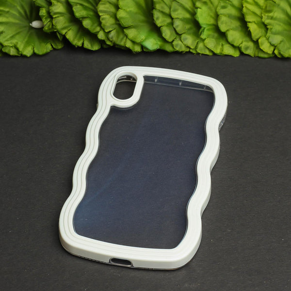 White Zig Zag Frame Silicon Case for Apple Iphone Xr