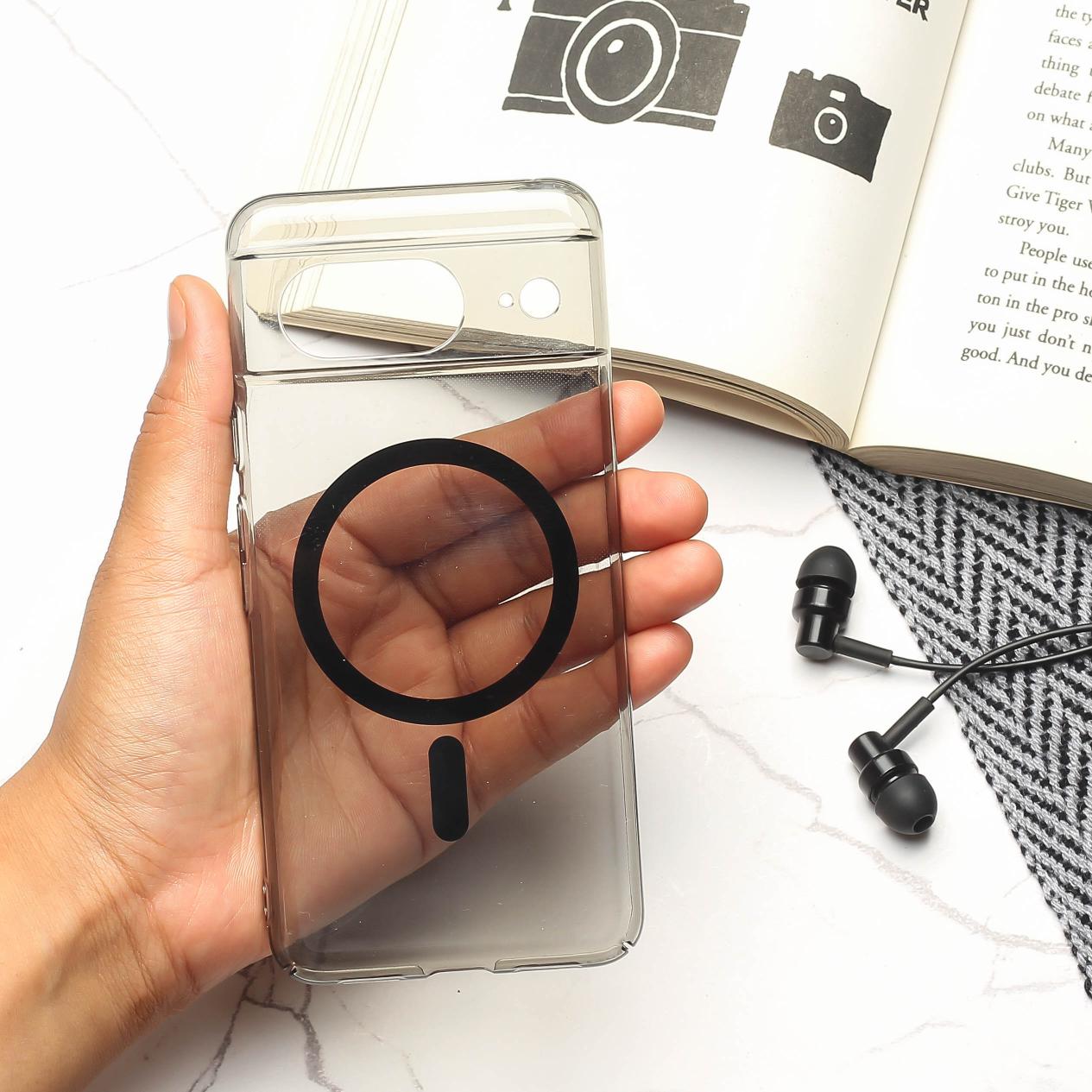 Black Shine Magsafe Transparent Case for Google Pixel 7