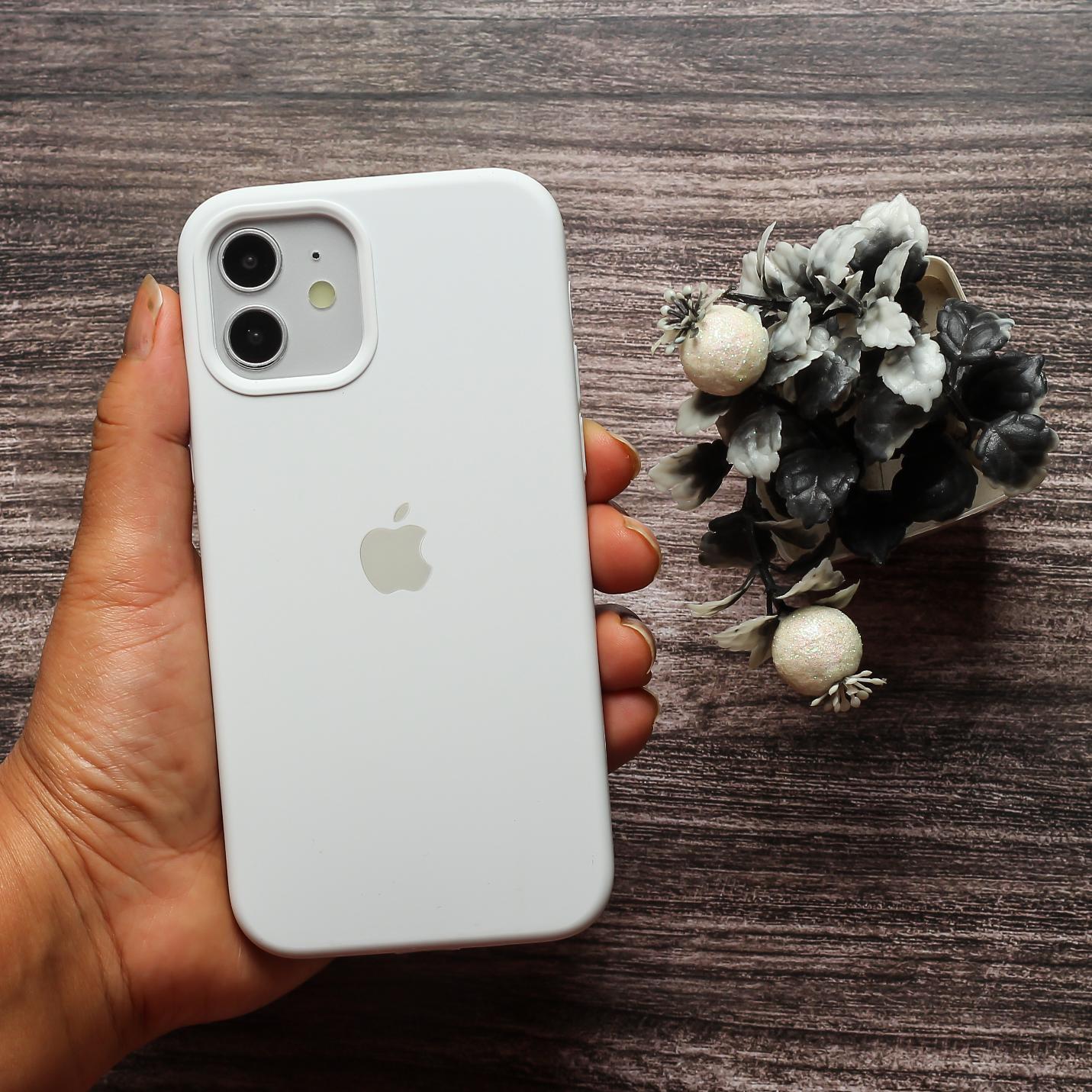 White Original Silicone case for Apple iphone 11