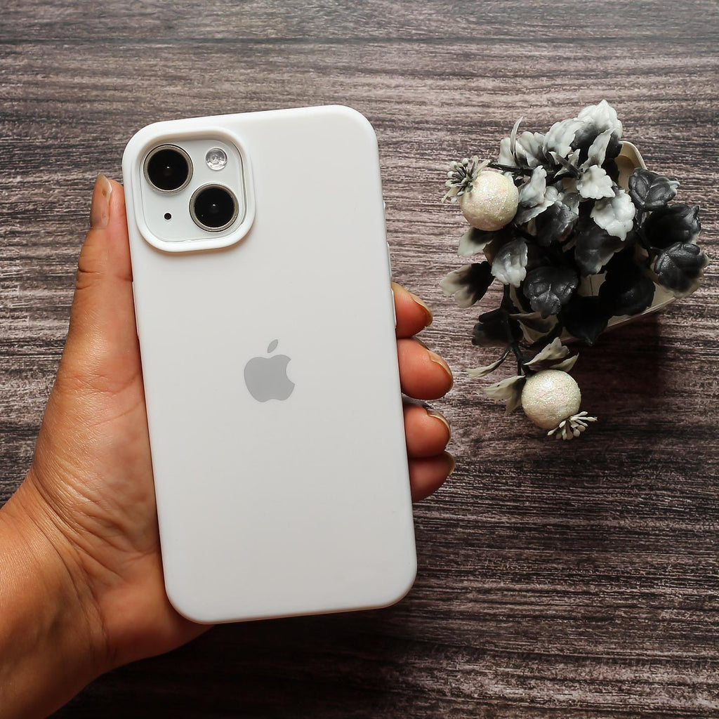 White Original Silicone case for Apple iphone 14 Plus – The Hatke
