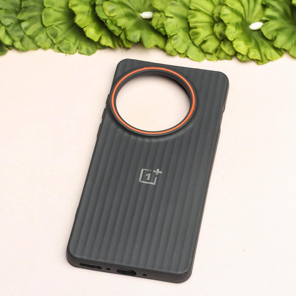 Black SleekLine Silicone Case for Oneplus 13R