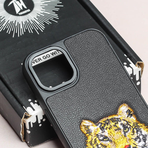 Black Leather Yellow Lion Ornamented for Apple iPhone 14