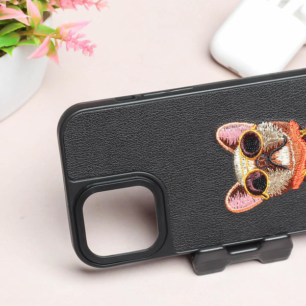 Black Leather Bulldog Ornamented for Apple Iphone 15 Pro