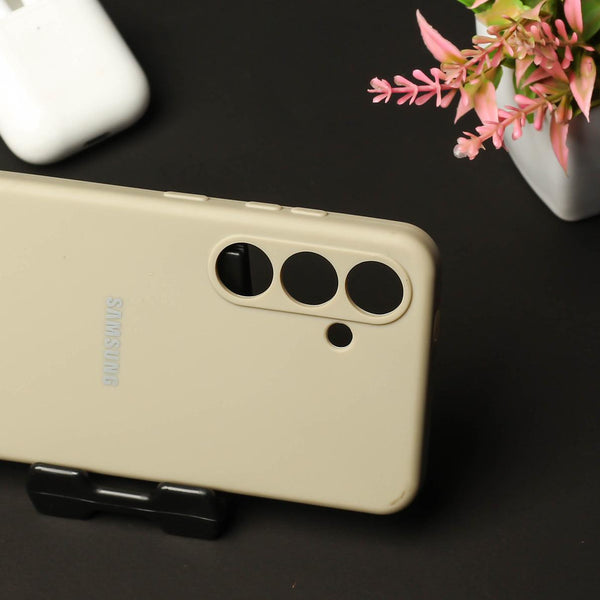 Cream Original Silicone case for Samsung S23 FE