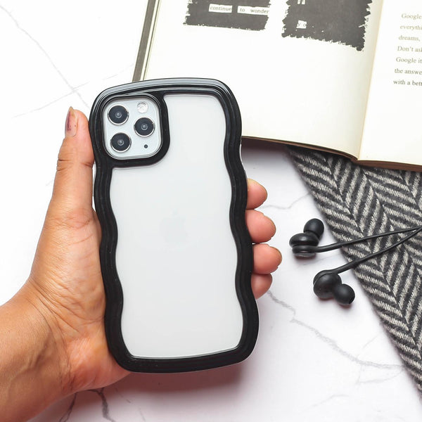 Black Zig Zag Frame  Silicon Case for Apple Iphone 15 Pro Max