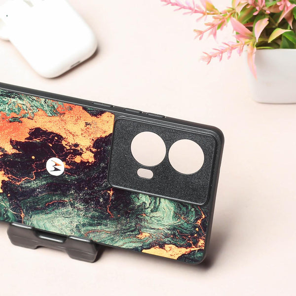 Green Golden elegance marble metal back case for Moto G85