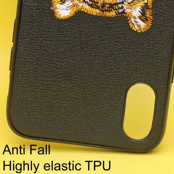 Black Leather Yellow Lion Ornamented for Apple iPhone Xs Max