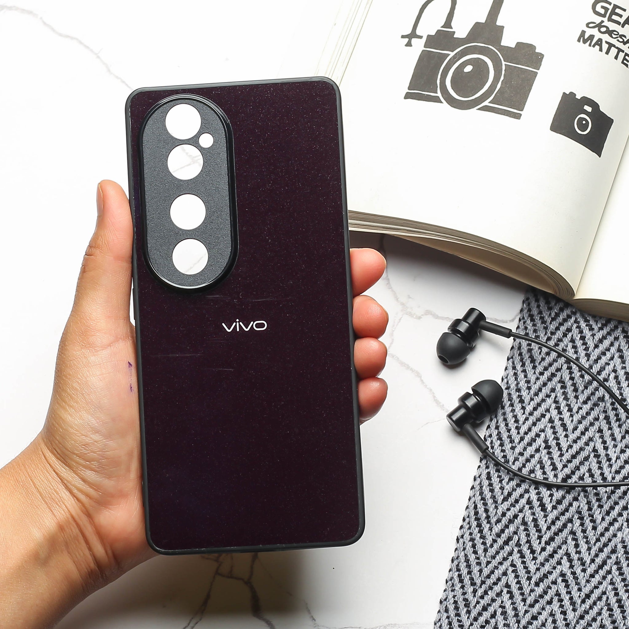 Black metal back case for Vivo V40