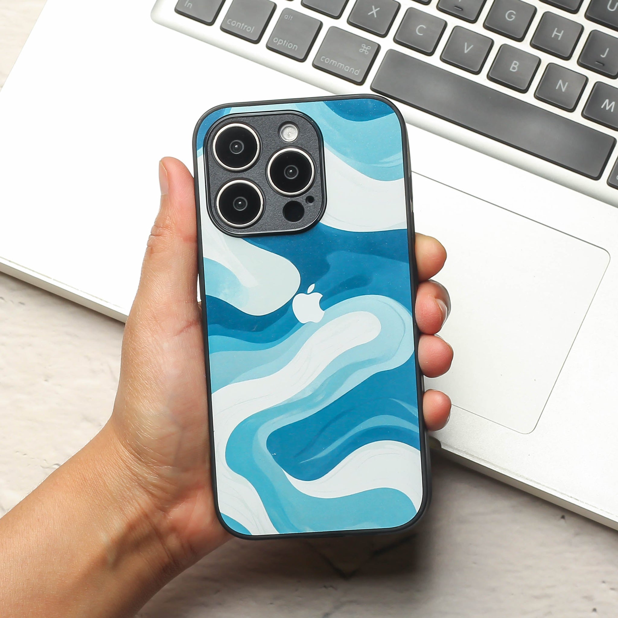 Oceanic Flow metal back case for Apple Iphone 14 Pro