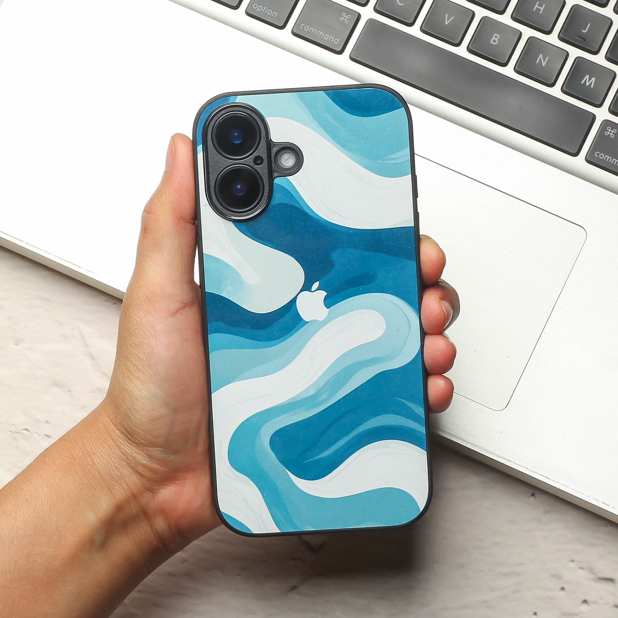 Oceanic Flow metal back case for Apple Iphone 16