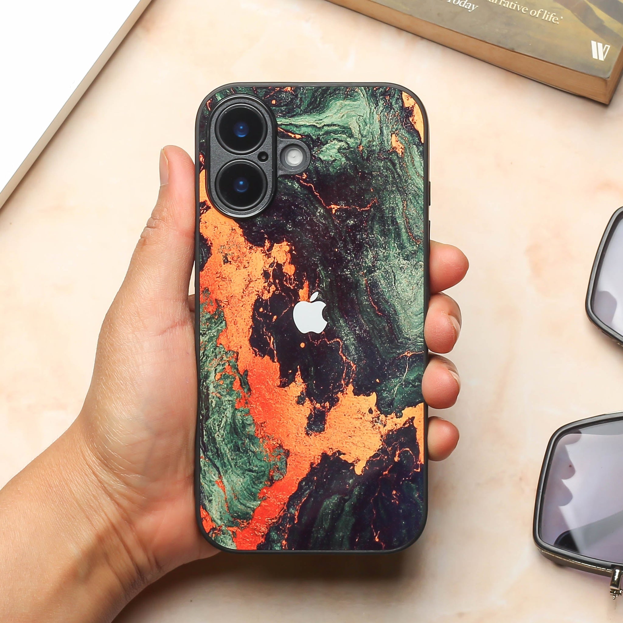 Green Golden elegance marble metal back case for Apple Iphone 17