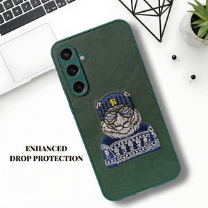 Green Leather Blue Sweater Lion Camera Ornamented for Samsung S23 FE