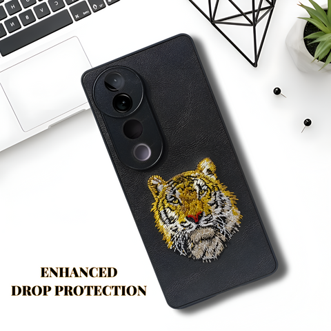 Black Leather Yellow Lion Camera Ornamented for Vivo V40