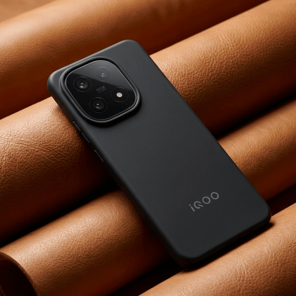 Black Camera Original Silicone case for IQOO 15 - The Hatke