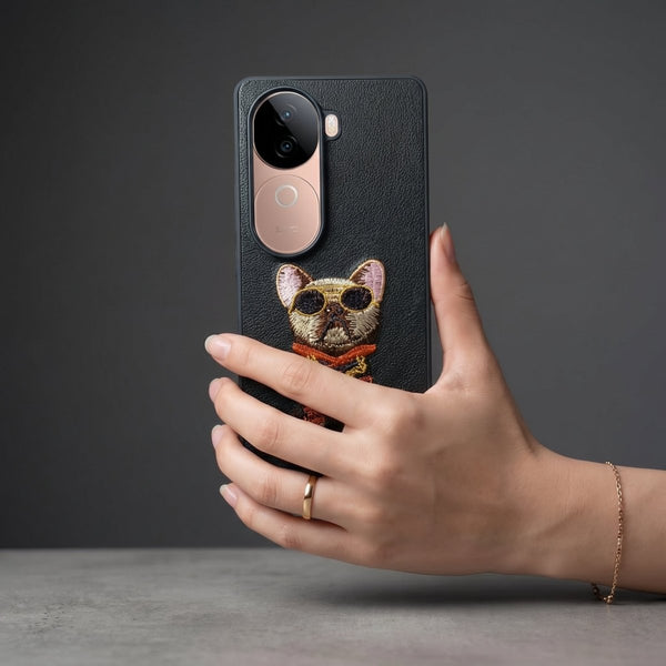 Black Leather Bulldog OC Ornamented for Vivo V40e - The Hatke