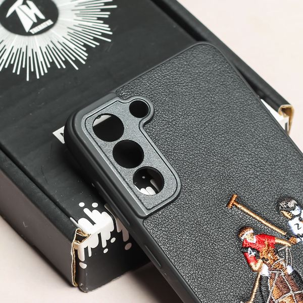 Black Leather Dual Horse rider Camera Ornamented for Samsung S21 FE - The Hatke