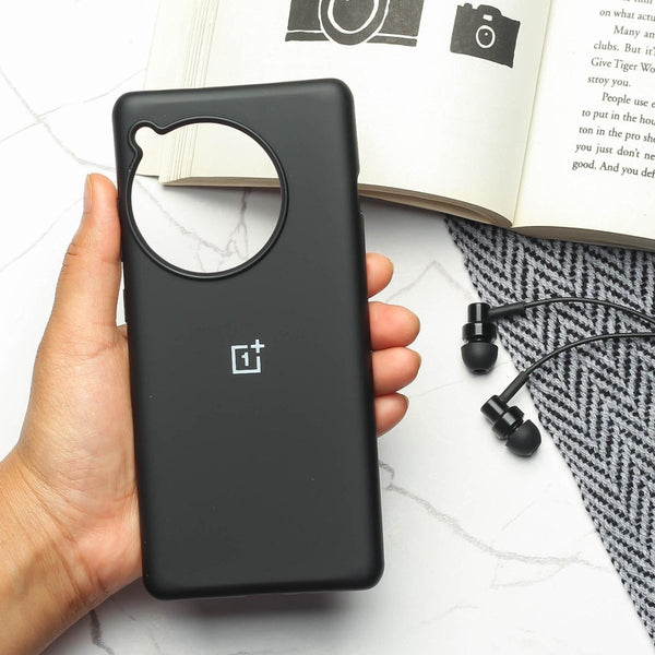Black Original Silicone case for Oneplus 12R - The Hatke