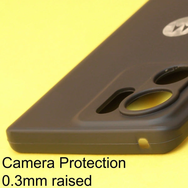 Black Silicone case for Motorola Edge 40 - The Hatke