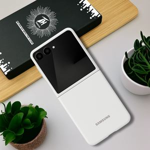 White Original Silicone case for Samsung Galaxy Z FLIP 7
