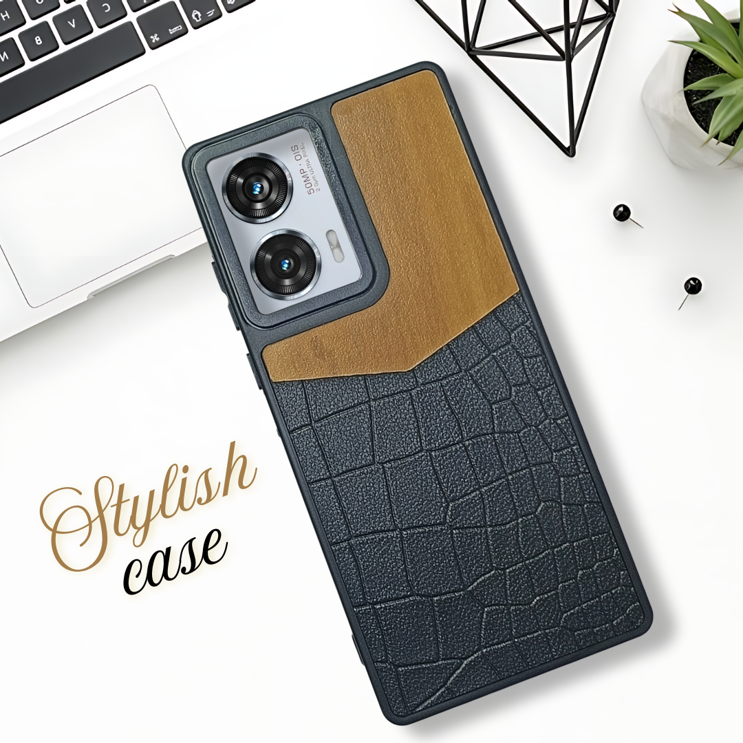 WoodTouch Brown Case for Motorola Edge 50 Fusion