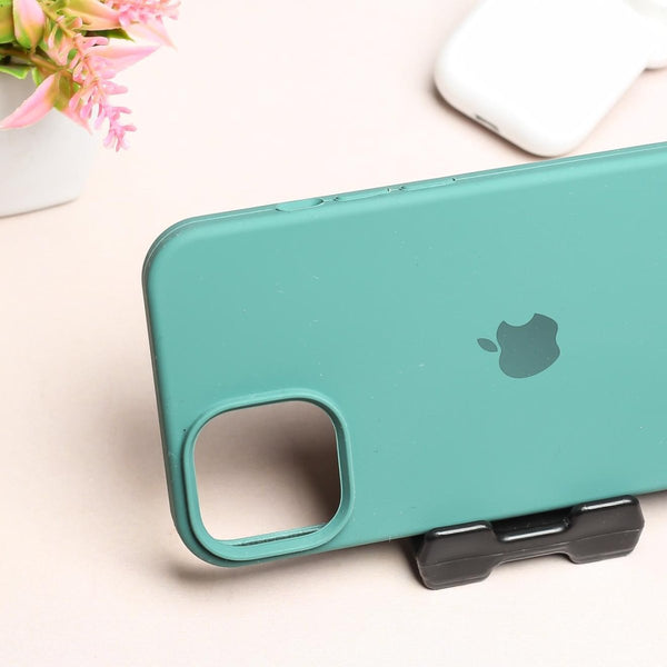 Green Original Silicone case for Apple iphone 15 - The Hatke