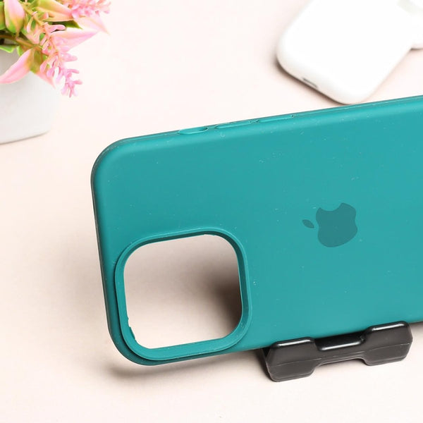 Green Original Silicone case for Apple iphone 15 Pro - The Hatke