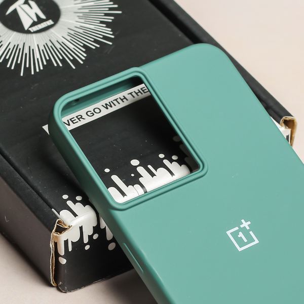 Green Original Silicone case for Oneplus 10R - The Hatke