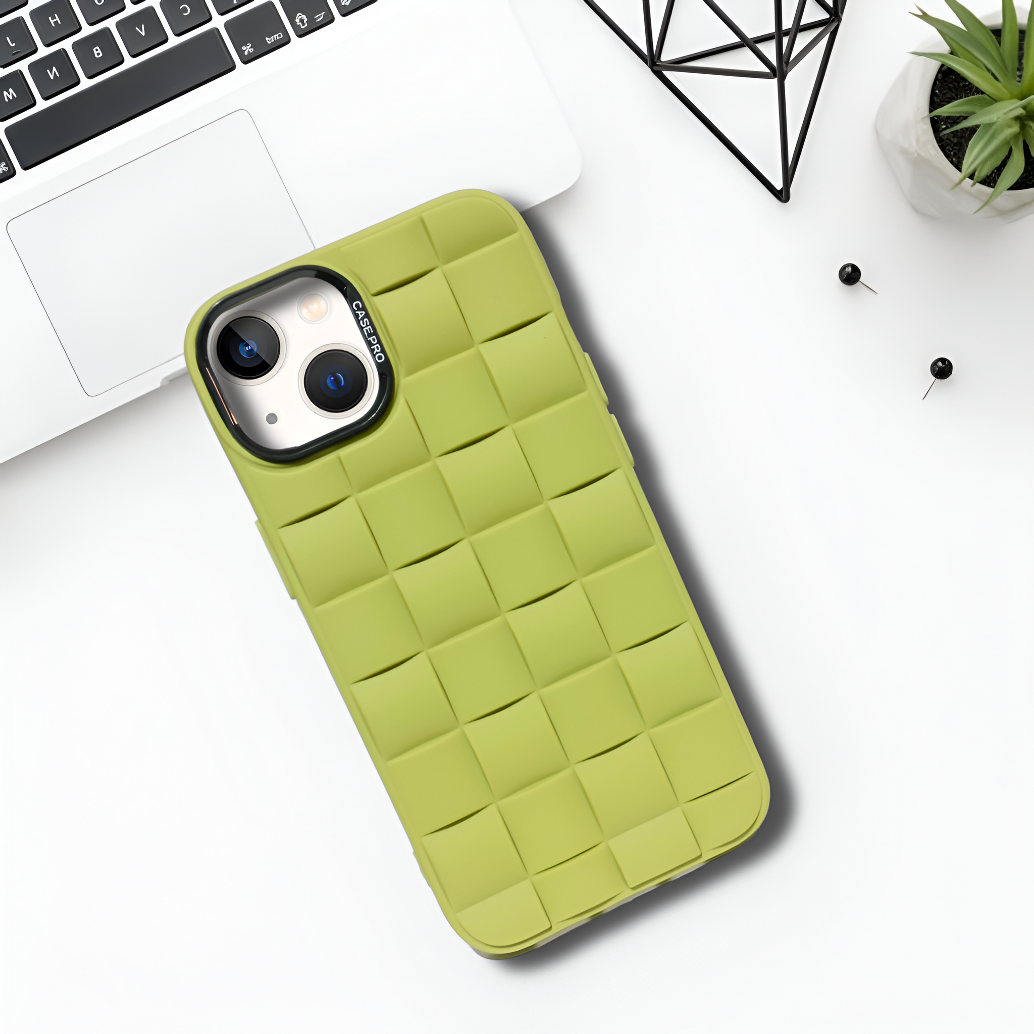 Green Grid silicone case for Apple iPhone 14