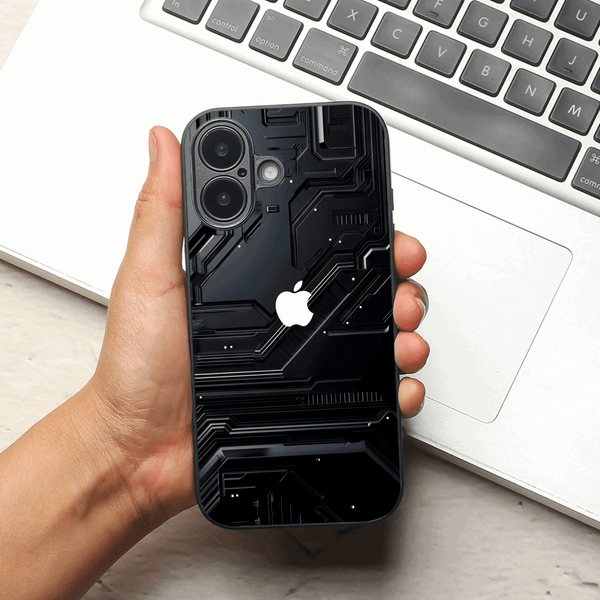 Stealth MB case for Apple Iphone 16