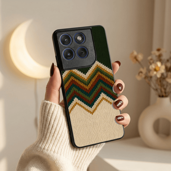 Knitted MB Case for Motorola Edge 70 - The Hatke