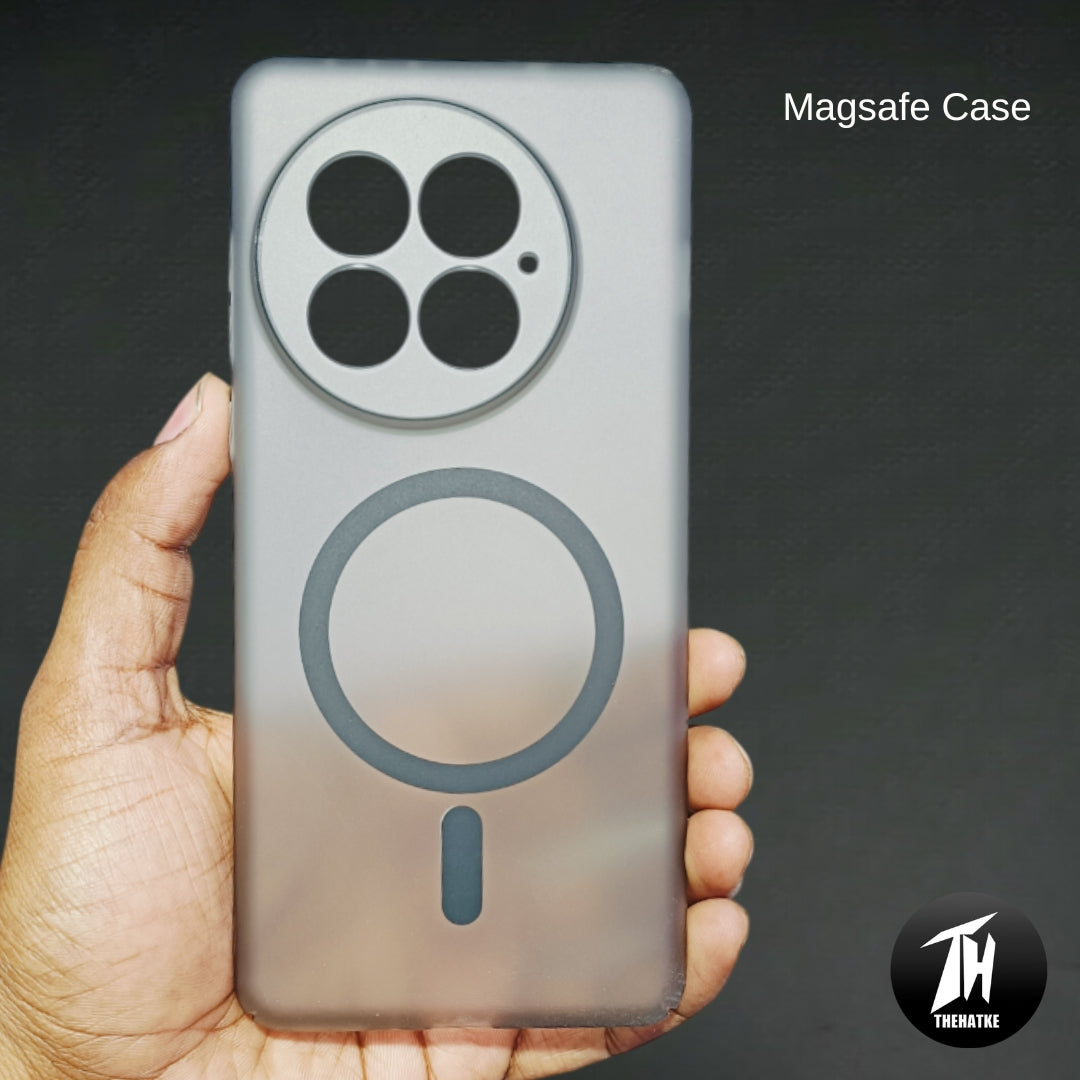 Black Paper Matte Magsafe Case for Oneplus 13