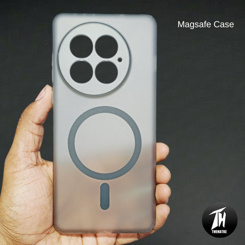 Black Paper Matte Magsafe Case for Oneplus 13